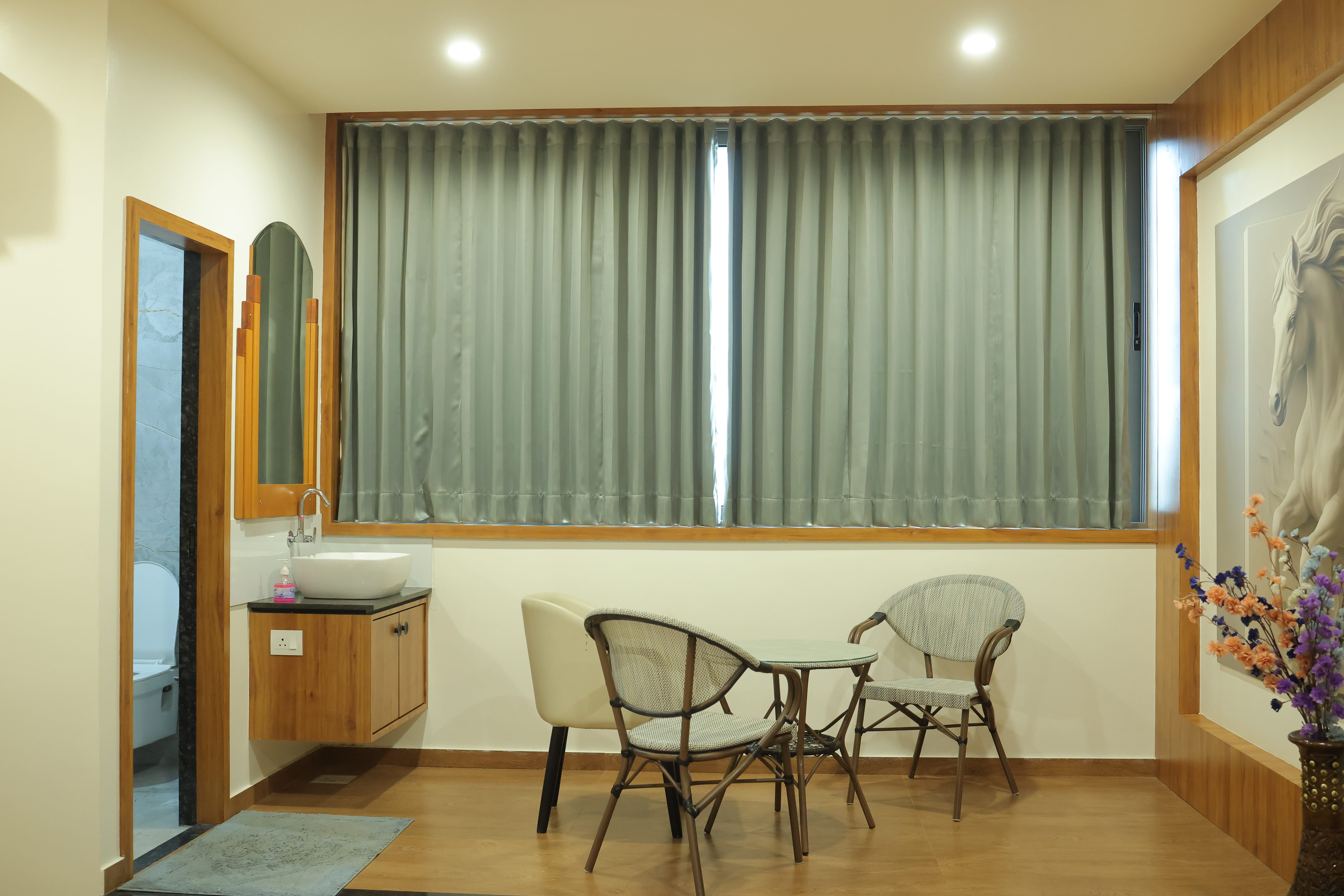 Suite Room Lounge